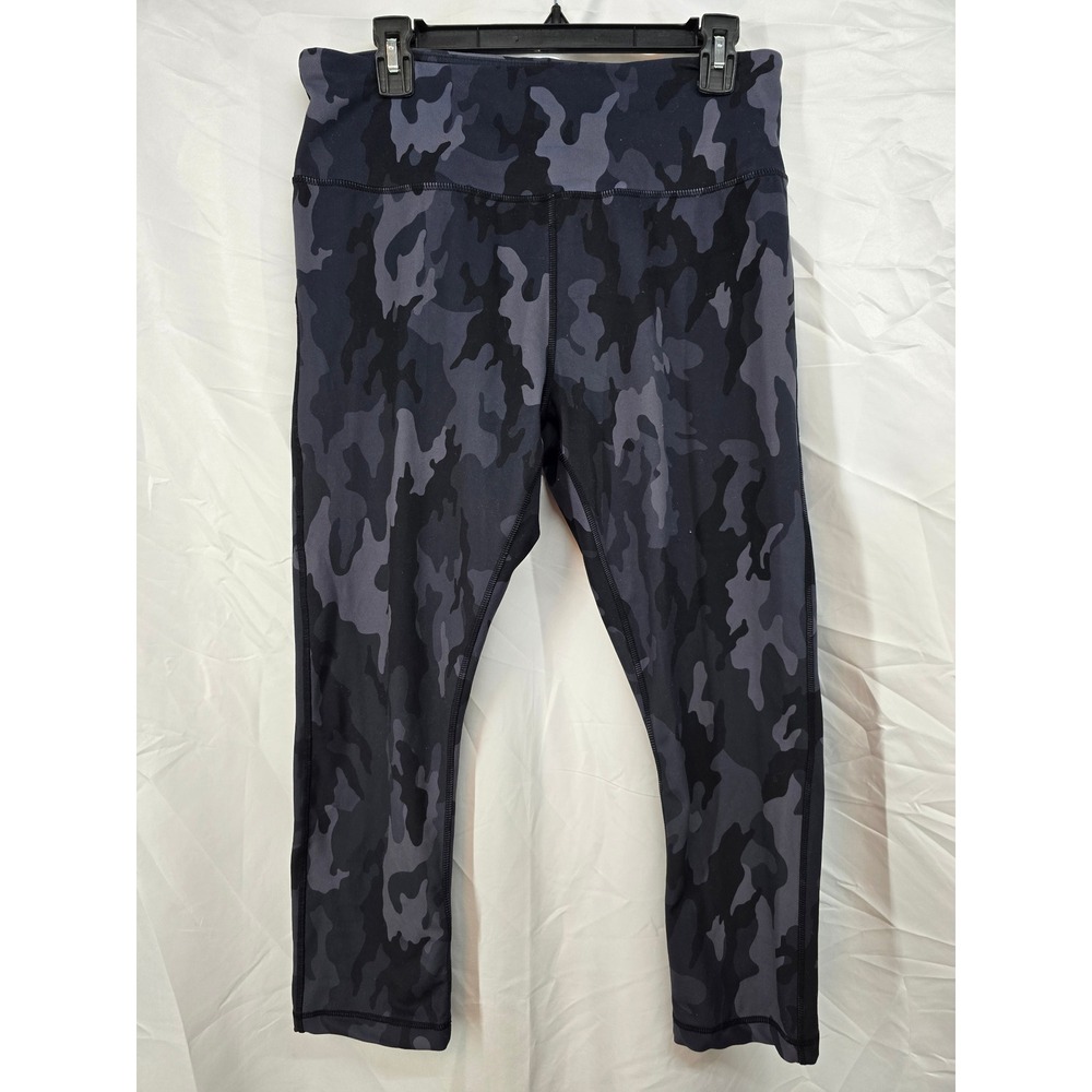 Vogo Athletica Women's Camouflage Capri Leggings XL Activewear Workout Pants